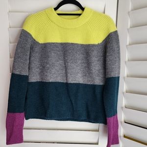 Banana Republic color block sweater, Size M